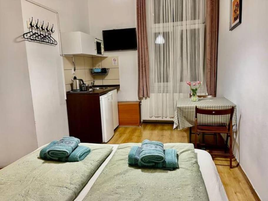A13 Parliament Sunflower Cozy Apartment Budapest Exterior photo